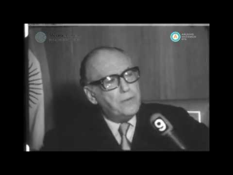 [Hallazgo de joyas de Eva Perón], 00-00-1973