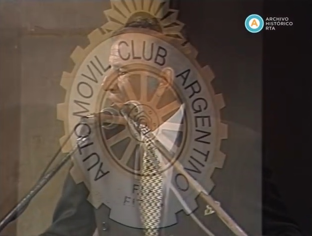 [Menem en la celebración del 90º aniversario del Automóvil Club Argentino] (incompleto)