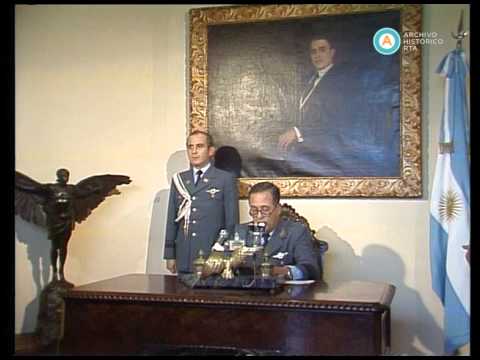 Evento aeronáutico poco antes del fin de la dictadura, 1983