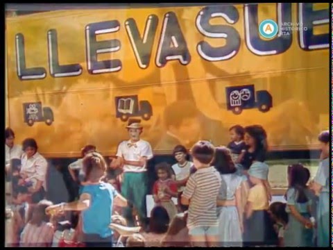El “Lleva sueños”, un camión artístico y cultural, 1987