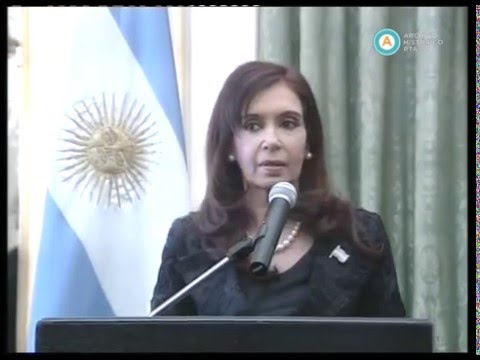 [Cadena nacional: Cristina Kirchner conmemora el 2 de abril en Londres]