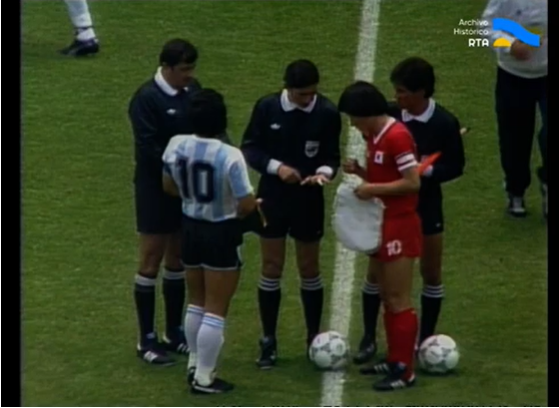 [Mundial FIFA México ’86: fase de grupos, Argentina vs Corea] (incompleto)